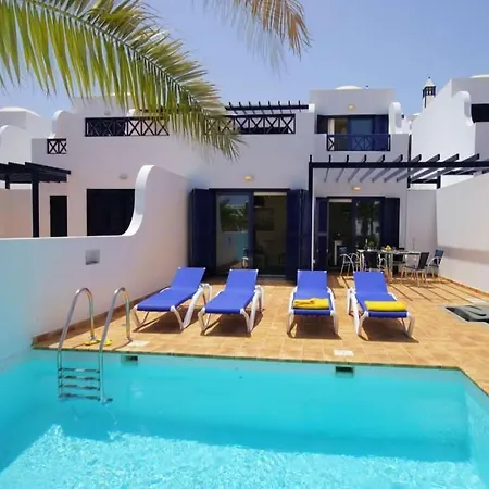 Willa Playa Blanca Sleeps 6 Pool Wifi T691303